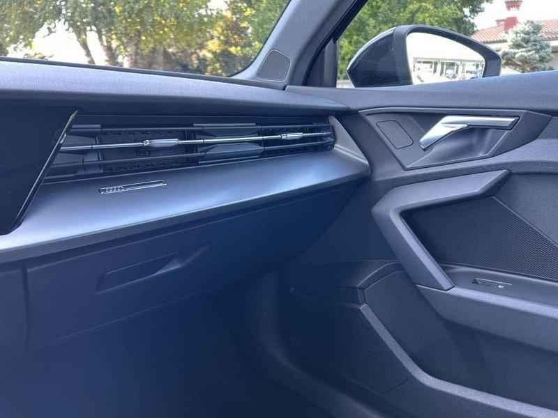 Audi A3 SPB 35 TFSI MHEV S tronic Sport Advanced 36 MILA KM!!