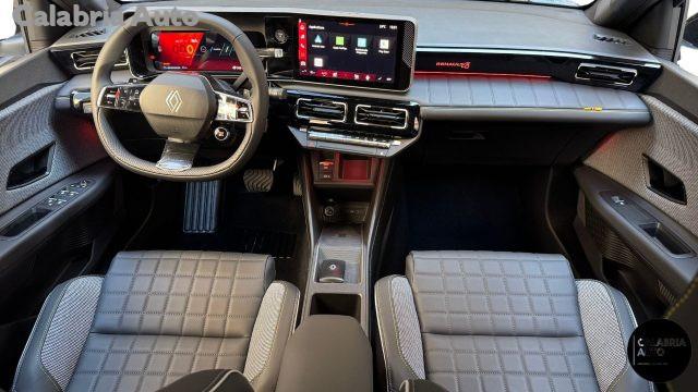 RENAULT R 4 RENAULT 4 E-TECH ELECTRIC iconic 150 cv comfort ra