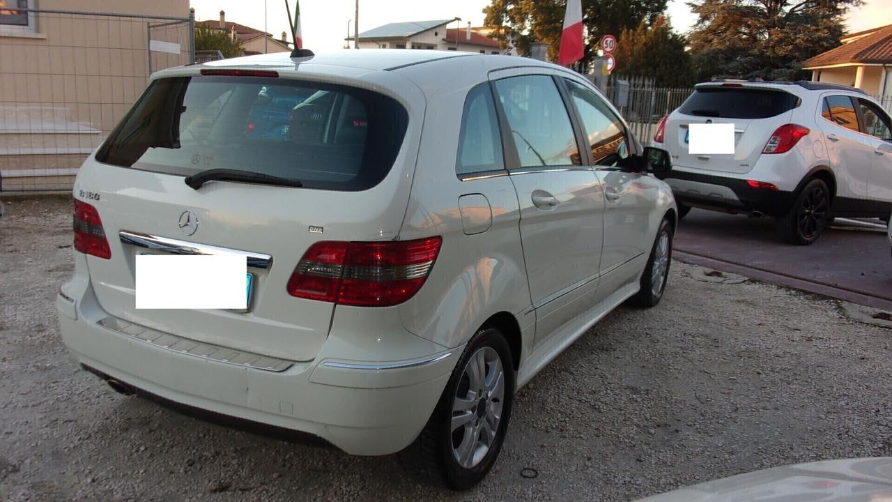 Mercedes-benz B 180 BlueEFFICIENCY Sport GPL