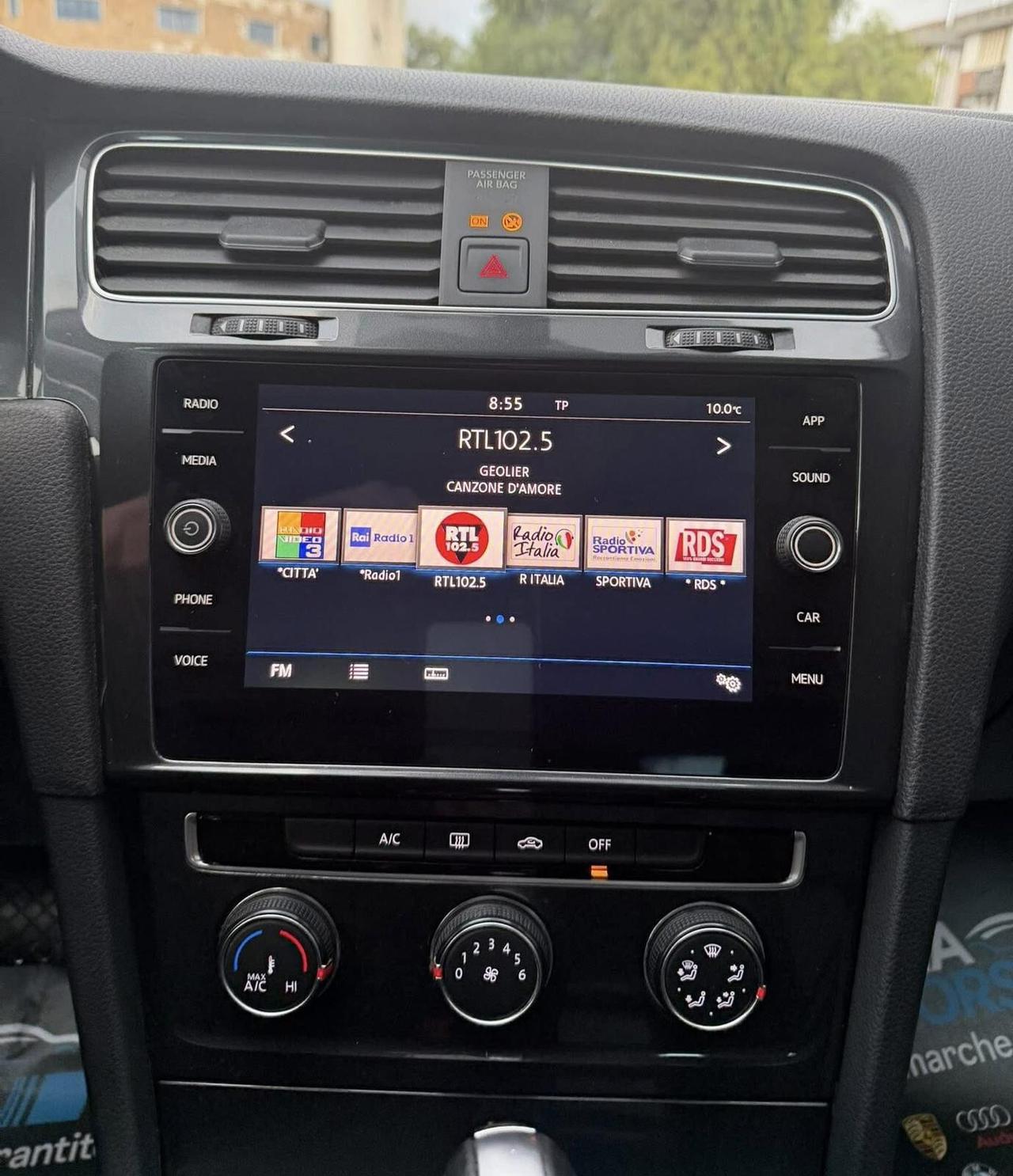 Volkswagen Golf 7.5 DSG7 150 CV