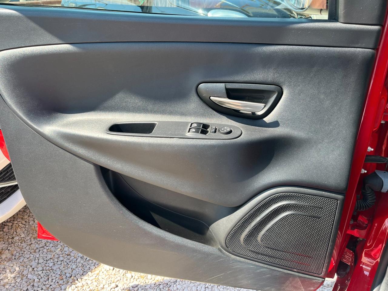 Lancia Ypsilon 1.2 69 CV 5 porte GPL Ecochic Gold KM CERTIFICATI