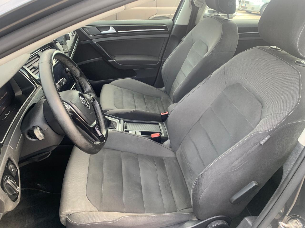 Volkswagen Golf 2.0 TDI DSG 5p. Highline BlueMotion Technology
