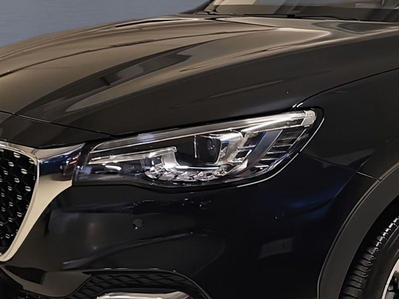 MG EHS Plug-in Hybrid Exclusive