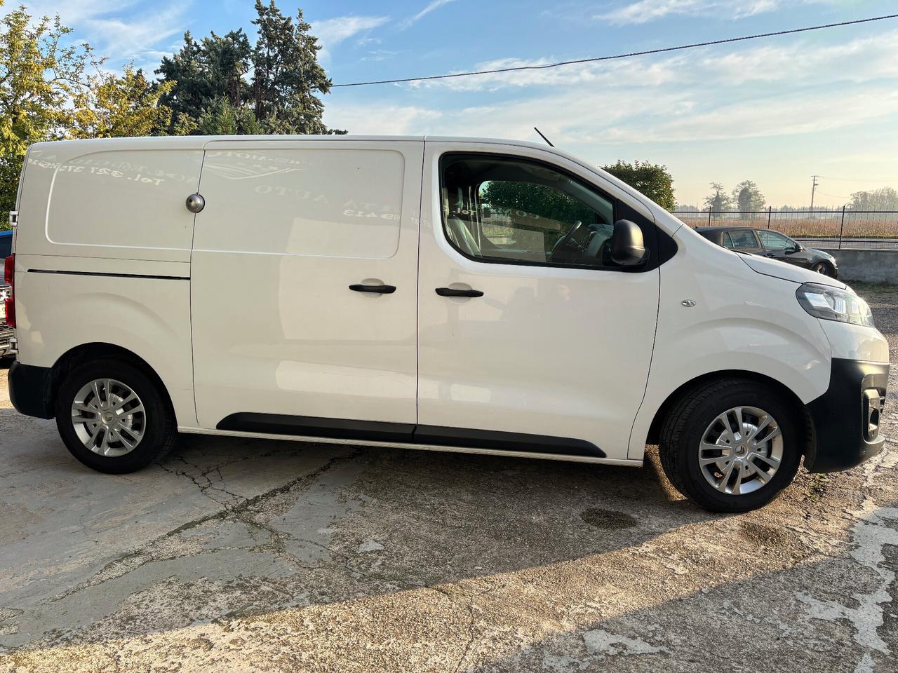 Citroen Jumpy 2.0 BlueHDi 106KW 140CV Furgone Club
