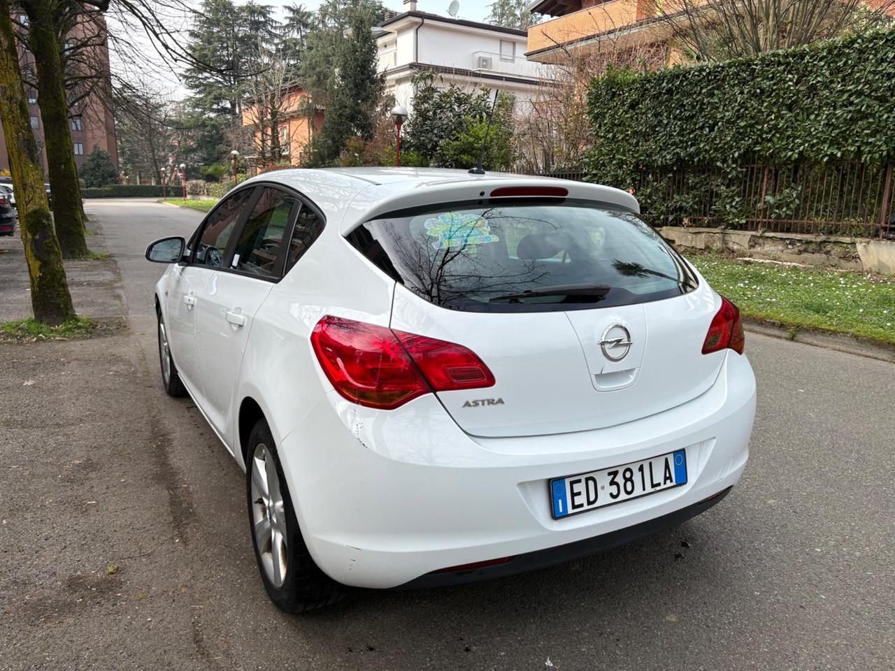 Opel Astra 1.4 Turbo 140CV 5 porte Elective