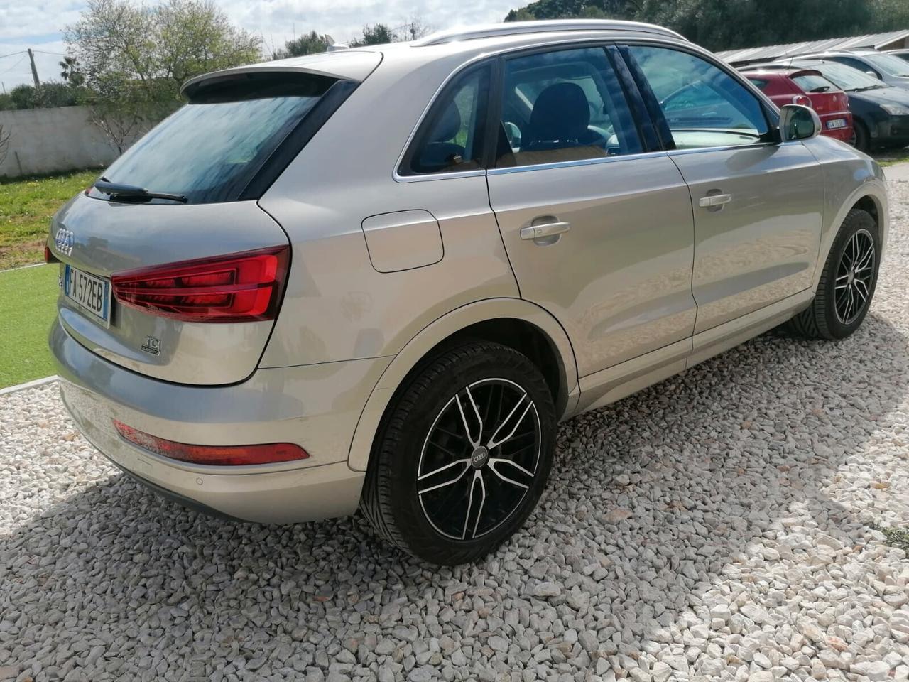 Audi Q3 2.0 TDI 150 CV quattro S tronic