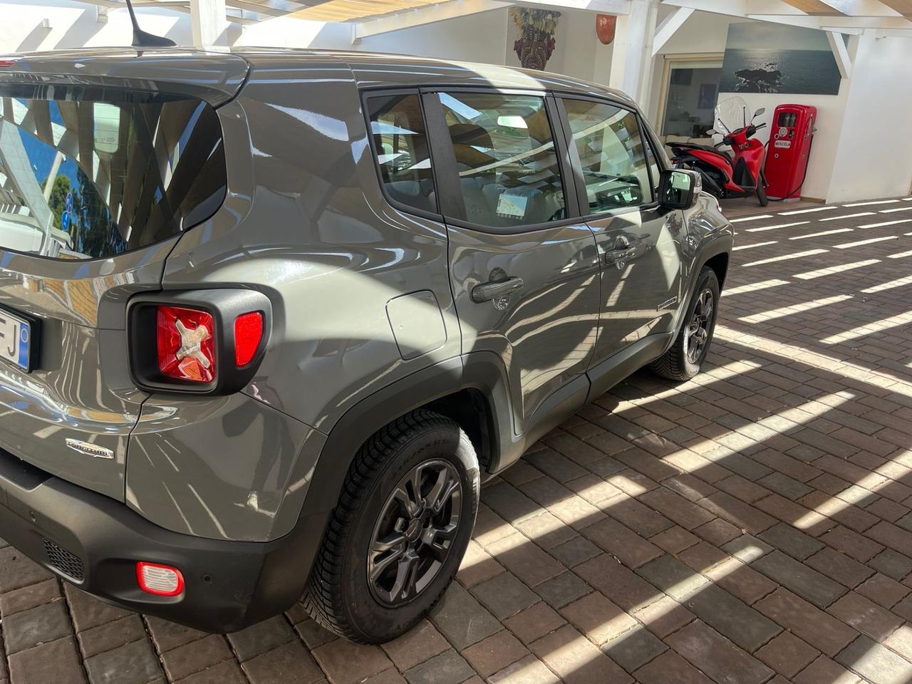 Jeep Renegade 1.6 Mjt 130 CV Longitude