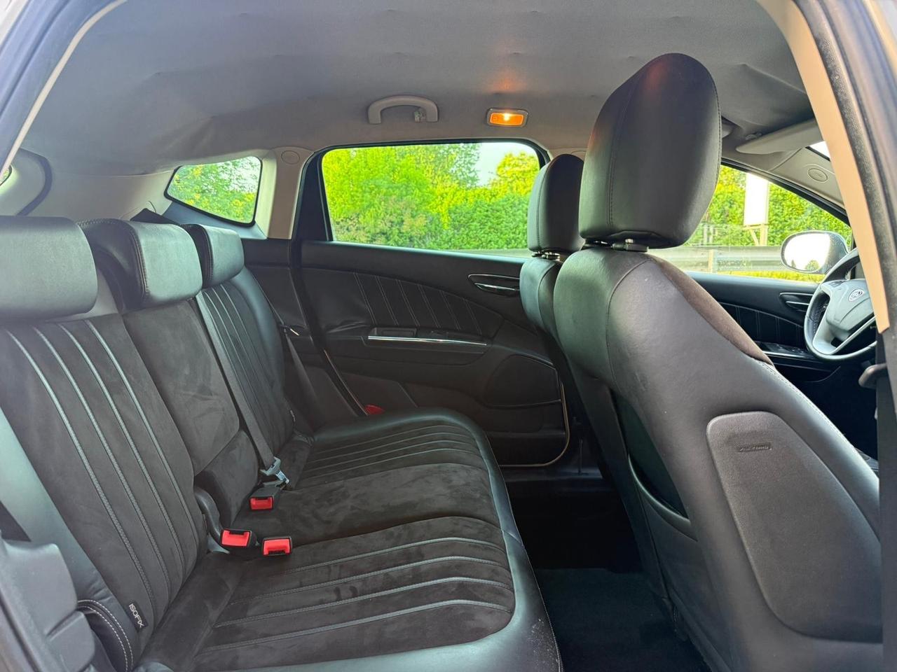 Lancia Delta 1.6 MJT DPF Platino