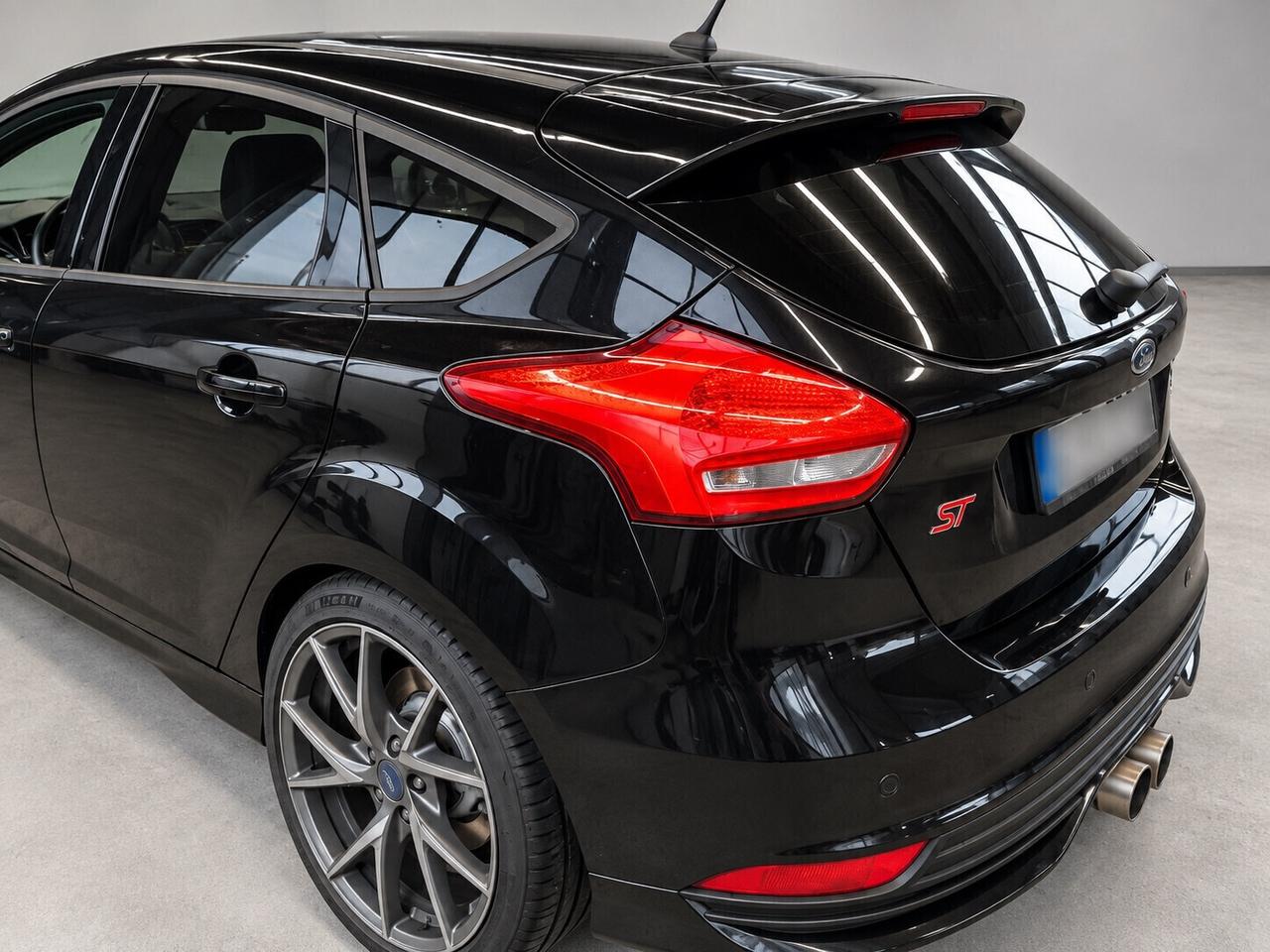 Ford Focus 2.0 ST STAGE 3