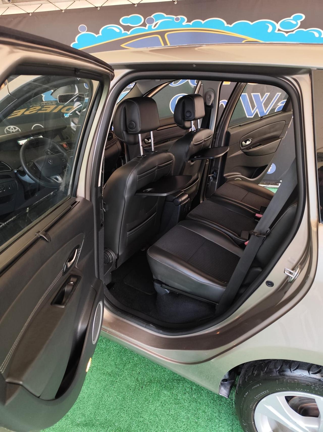 Renault Scenic Scénic X-Mod 1.5 dCi 110CV Luxe