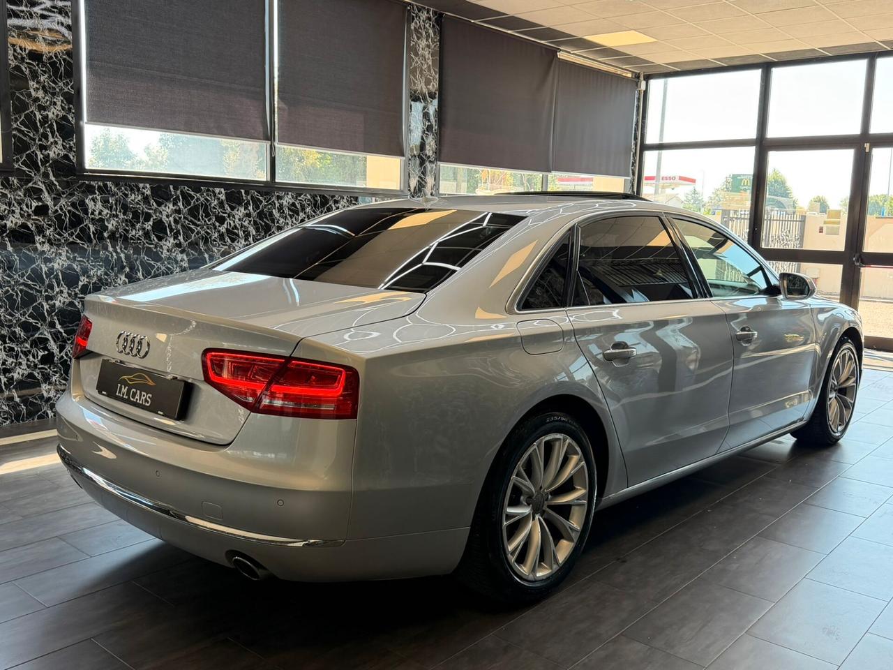 Audi A8 L 3.0 TDI 250 CV clean diesel quattro tiptronic