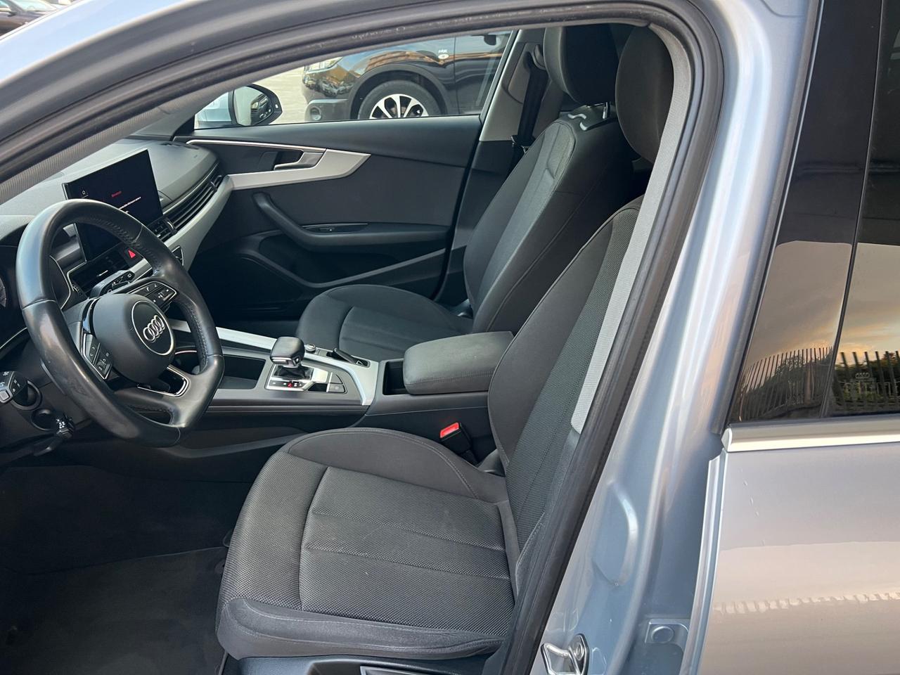 Audi A4 Avant 35 TDI/163 CV S tronic Business