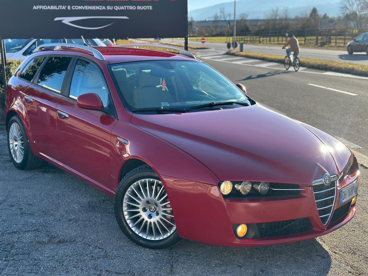 ALFA ROMEO 159 2.4 JTDm 20V Sportwagon Progression Q-Tronic