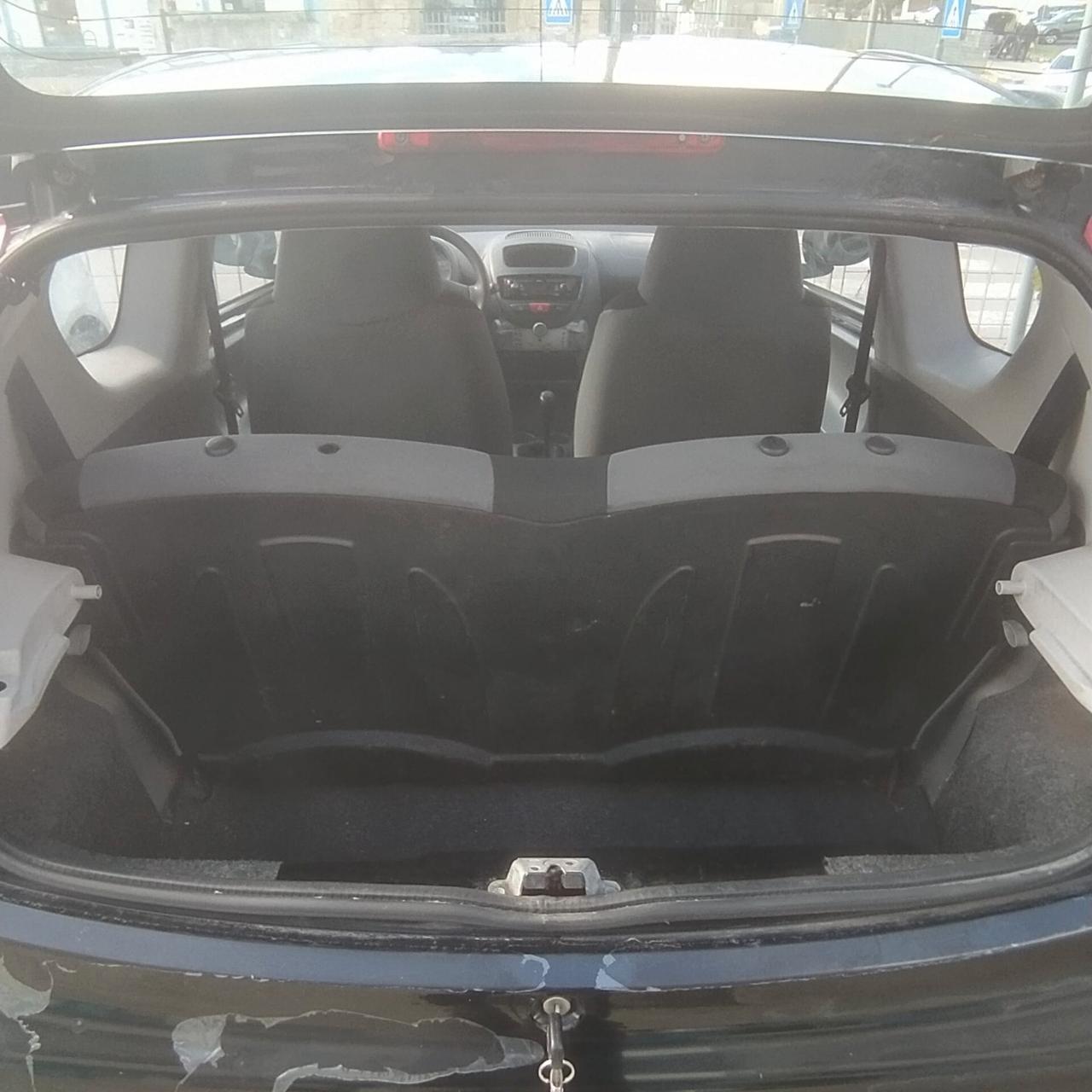 Peugeot 107 1.0 68CV 3p. Sweet Years