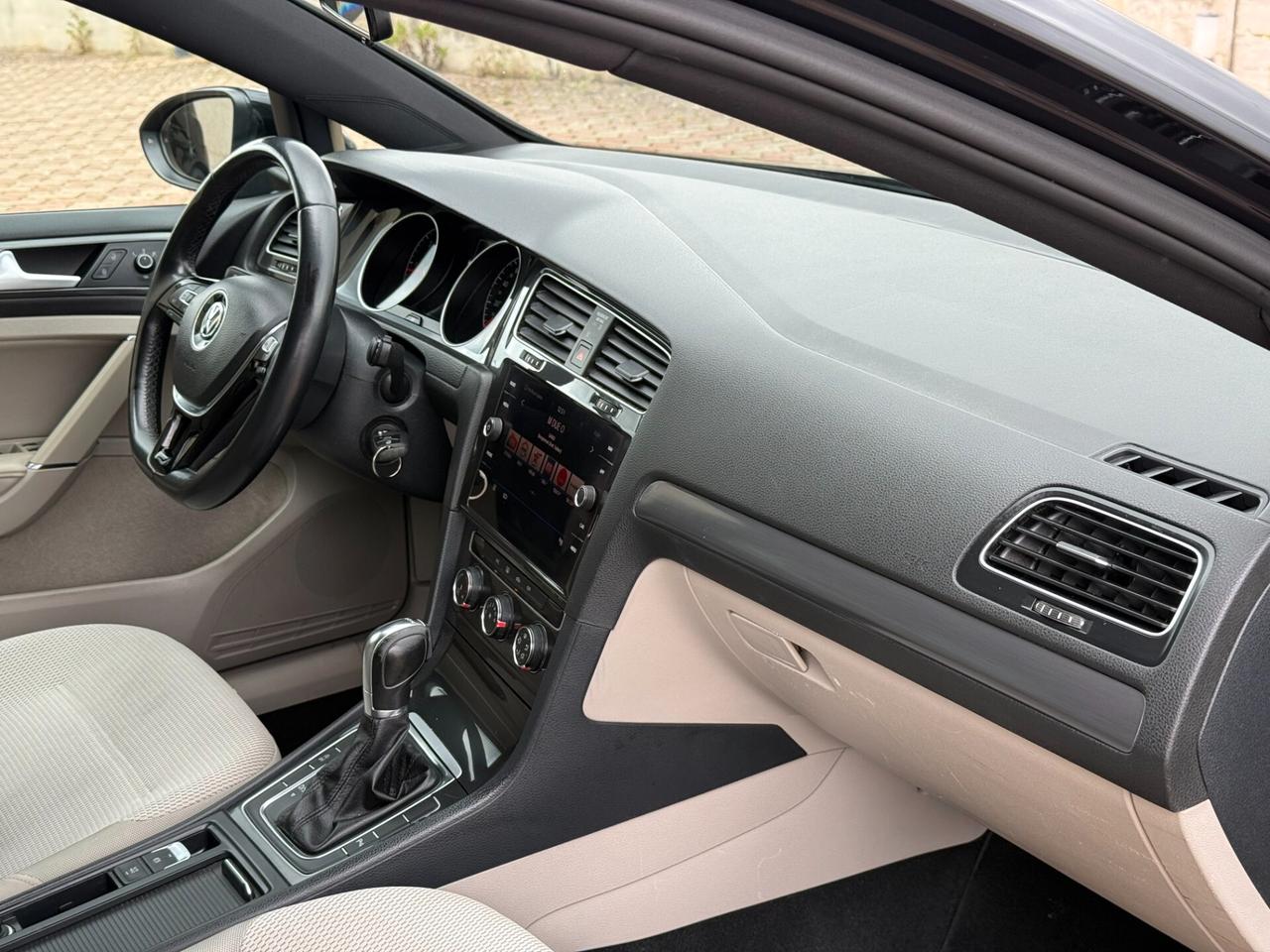 Volkswagen Golf Variant 1.6 TDI 115 CV DSG Executive BlueMotion Tech. CarPlay