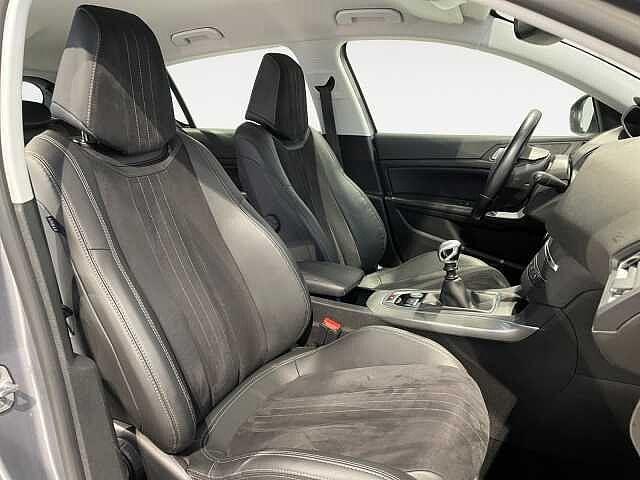 Peugeot 308 1.6BlueHDi 120CV Allure - NEOPATENTATI