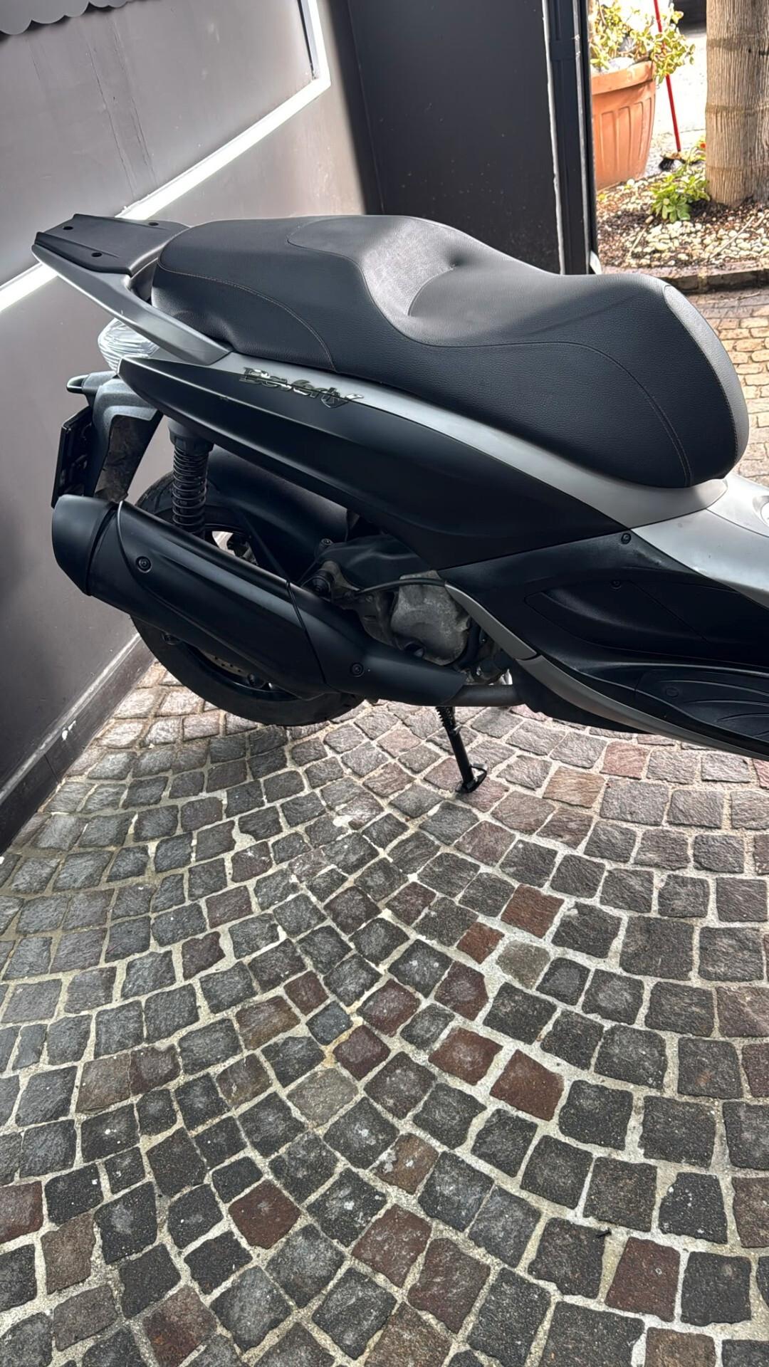 Piaggio Beverly 350 Base DK 57929