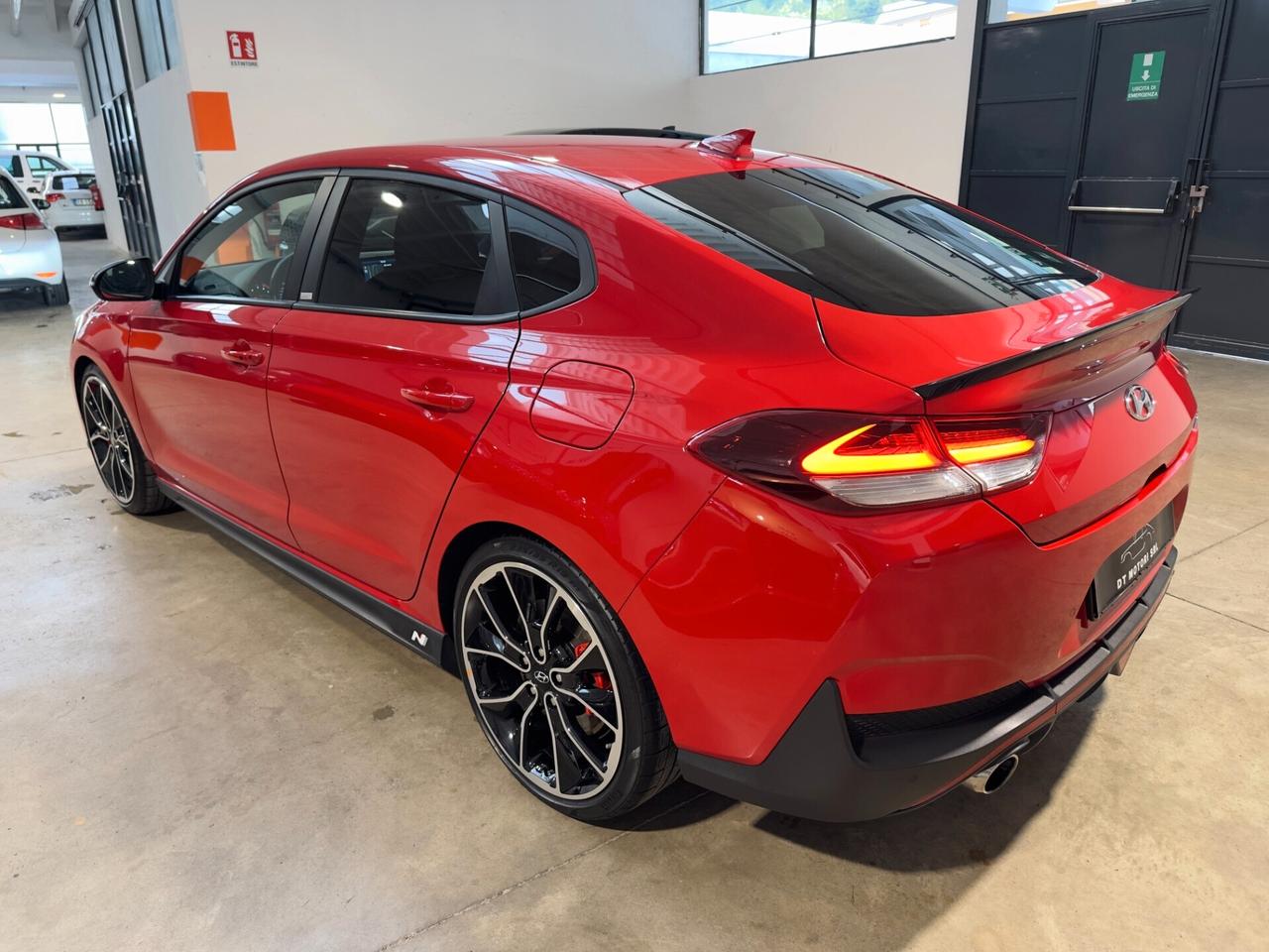 Hyundai i30 Fastback 2.0 T-GDI 275 CV N Performance - UNICOPROP.
