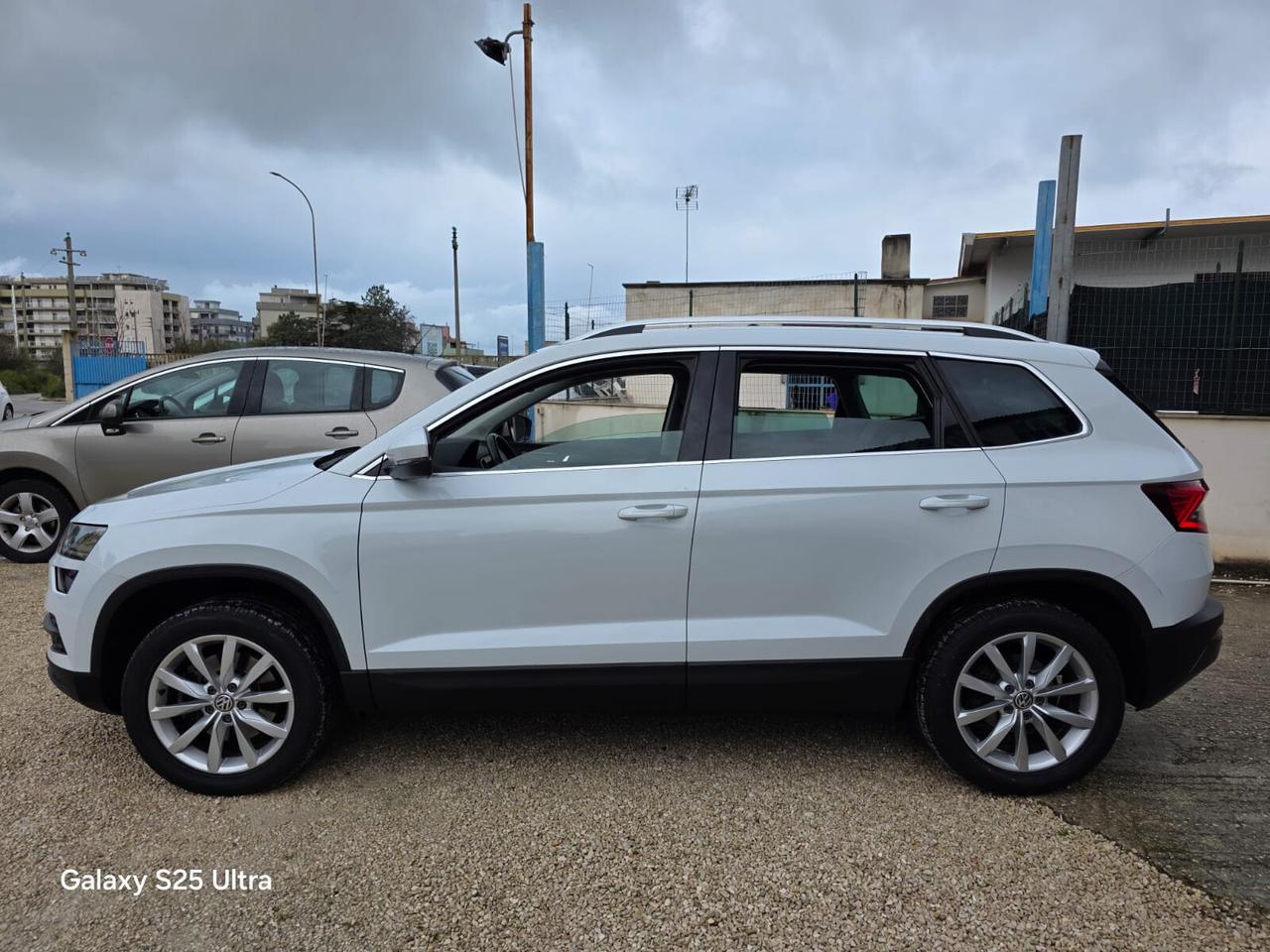 Skoda Karoq 2.0 TDI SCR 4x4 DSG Style 2018 STRAFULL