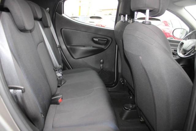 Lancia Ypsilon 1.0 firefly hybrid Maryne s&s 70cv