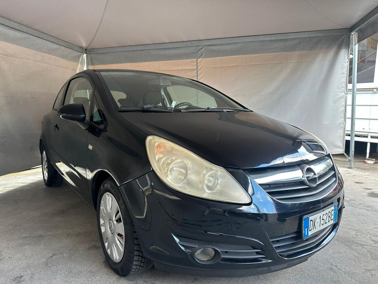 Opel Corsa 1.2 3 porte Enjoy