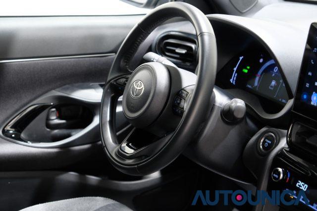 TOYOTA Yaris Cross 1.5 HYBRID 5PORTE E-CVT TREND FULL LED