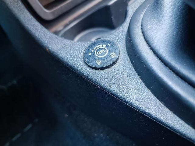 DACIA Duster 1.6 115CV Start&Stop 4x2 GPL Lauréate