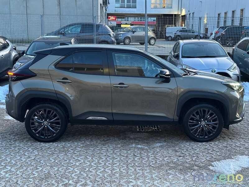 Toyota Yaris Cross 1.5h Adventure awd-i 116 CV e-cvt