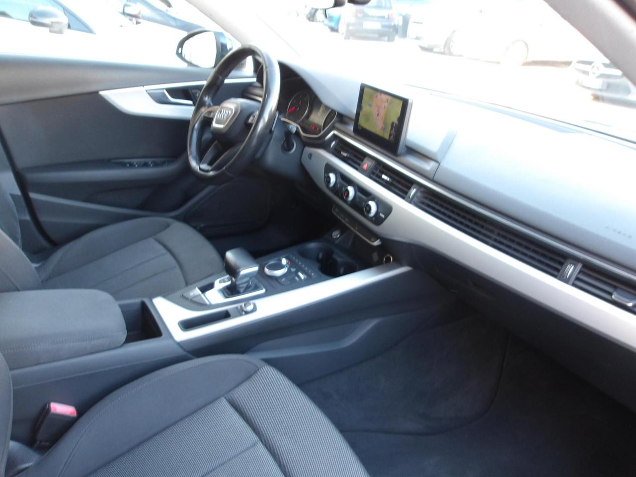 Audi A4 Avant 35 2.0 tdi Design 150cv s-tronic