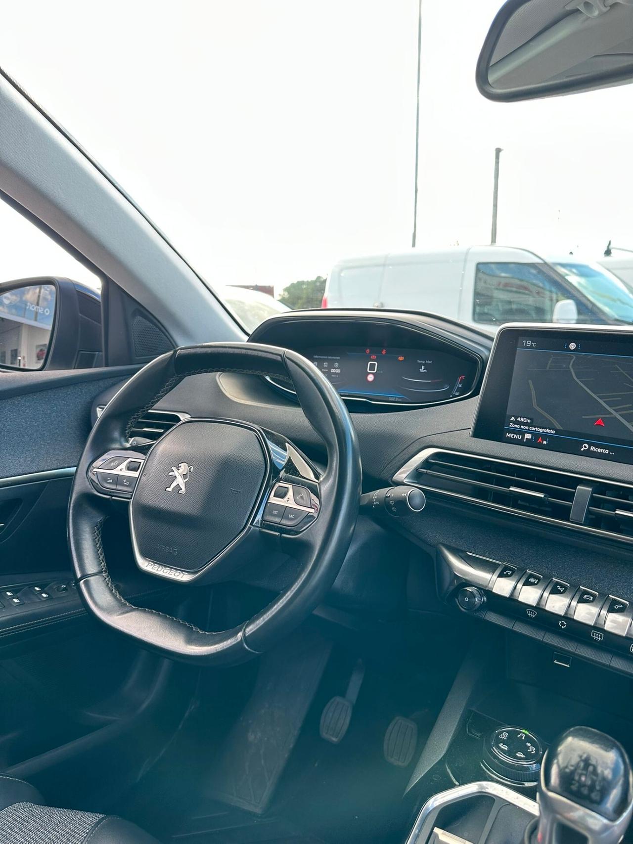 Peugeot 3008 BlueHDi 130 S&S Allure