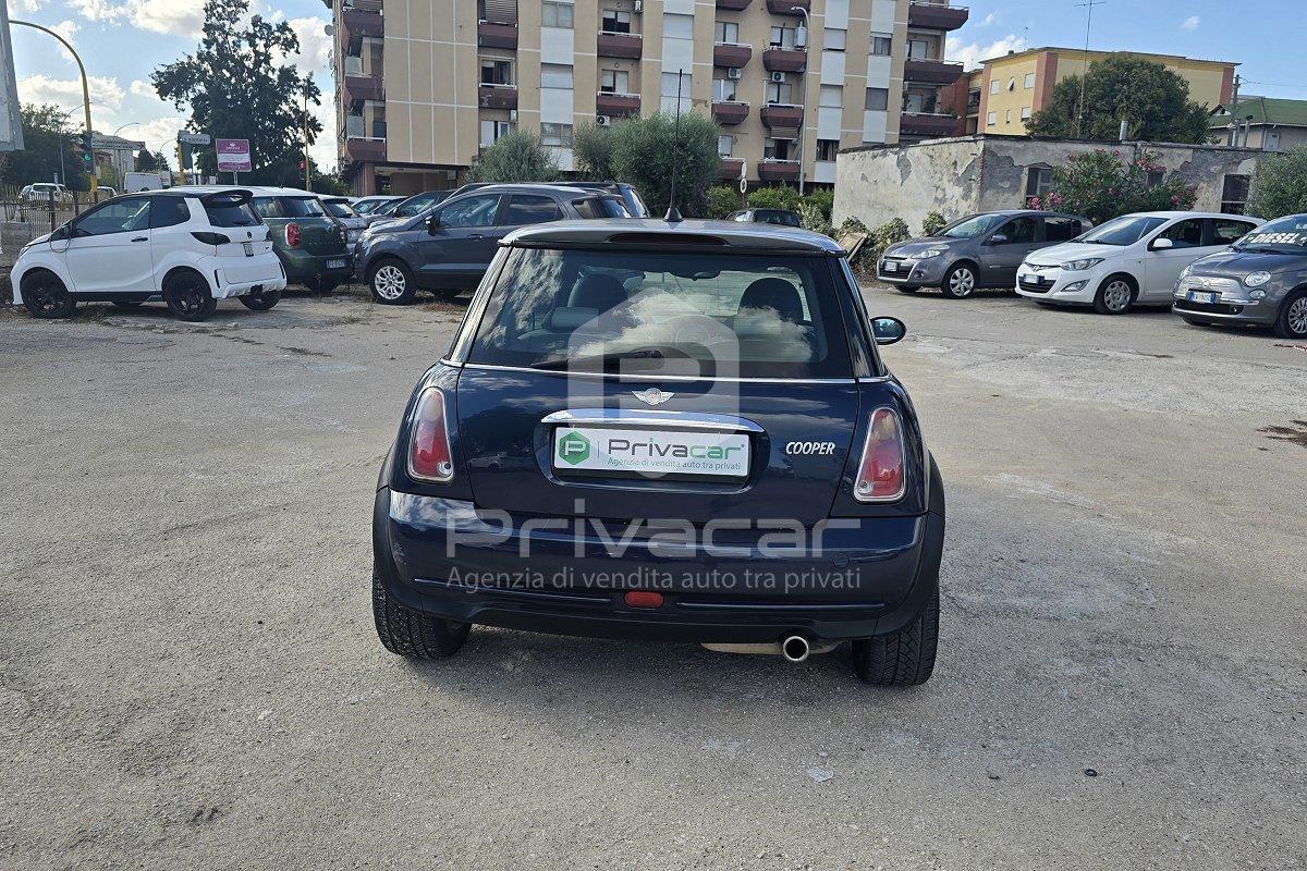 MINI Mini 1.6 16V Cooper Checkmate