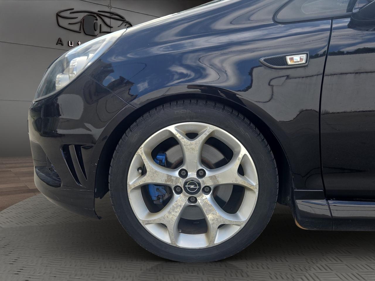 Opel Corsa 1.6 T 192CV 3 porte OPC
