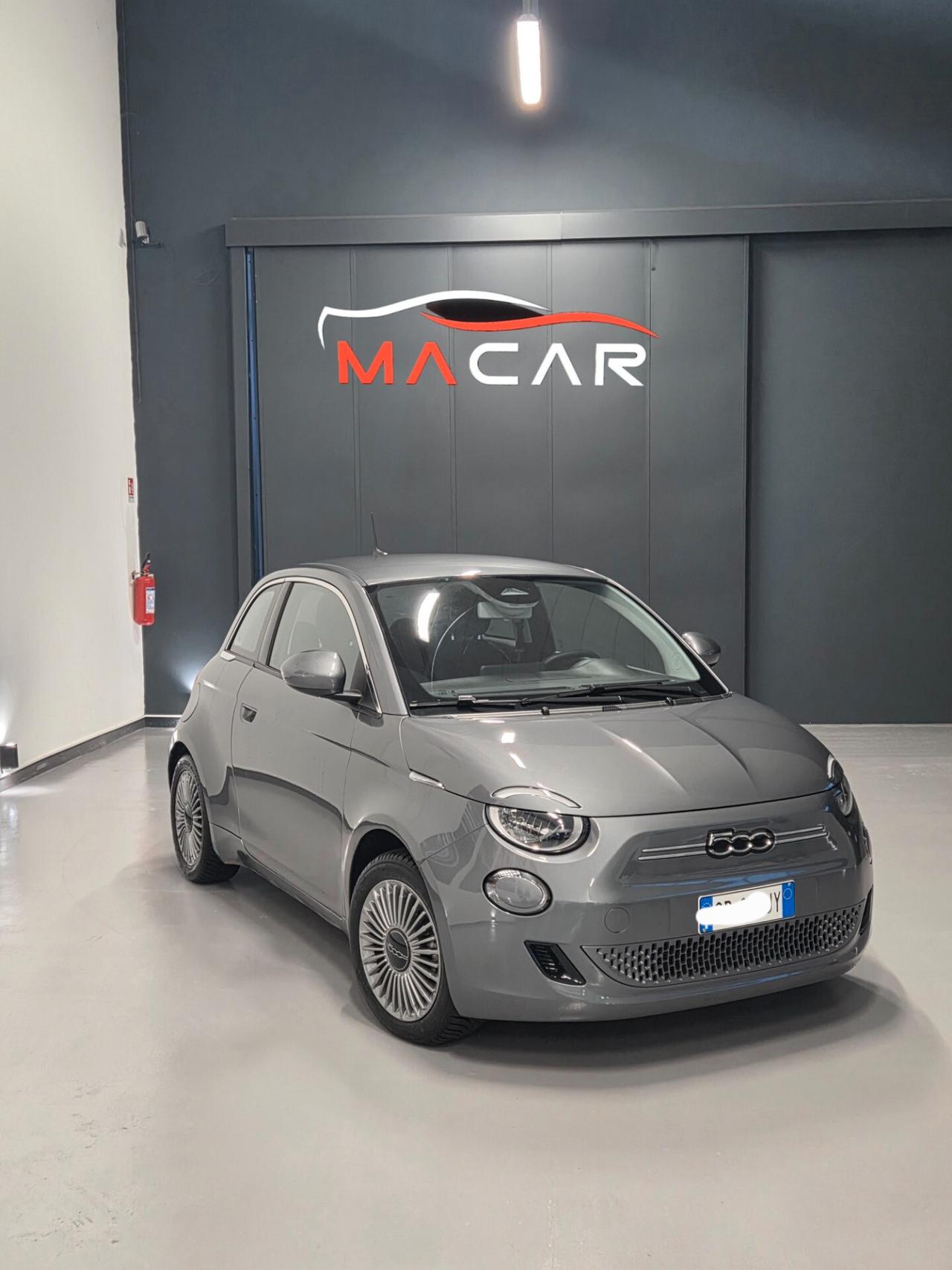 Fiat 500 500e Berlina 42 kWh icon