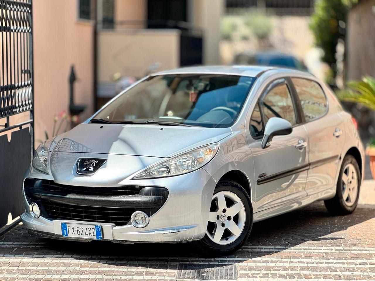 Peugeot 207 1.4 8V 75CV 5p. Energie Sport ECO GPL