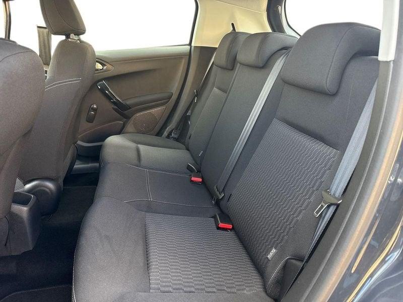 Peugeot 208 5p 1.2 puretech Active s&s 82cv neopatentati