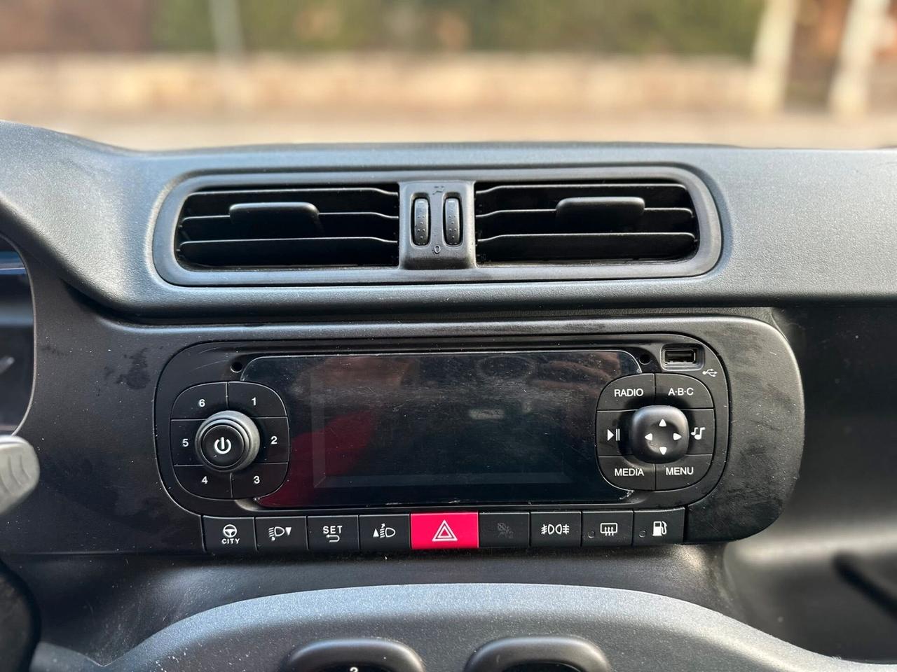 Fiat Panda 0.9 TwinAir Turbo Natural Power Lounge NEOPATENTATI KM CERT