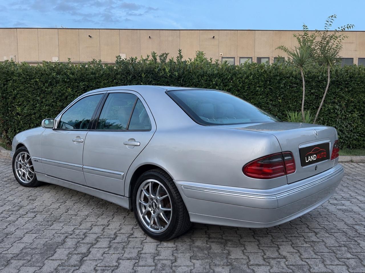 Mercedes-benz E 270 CDI Avantgarde
