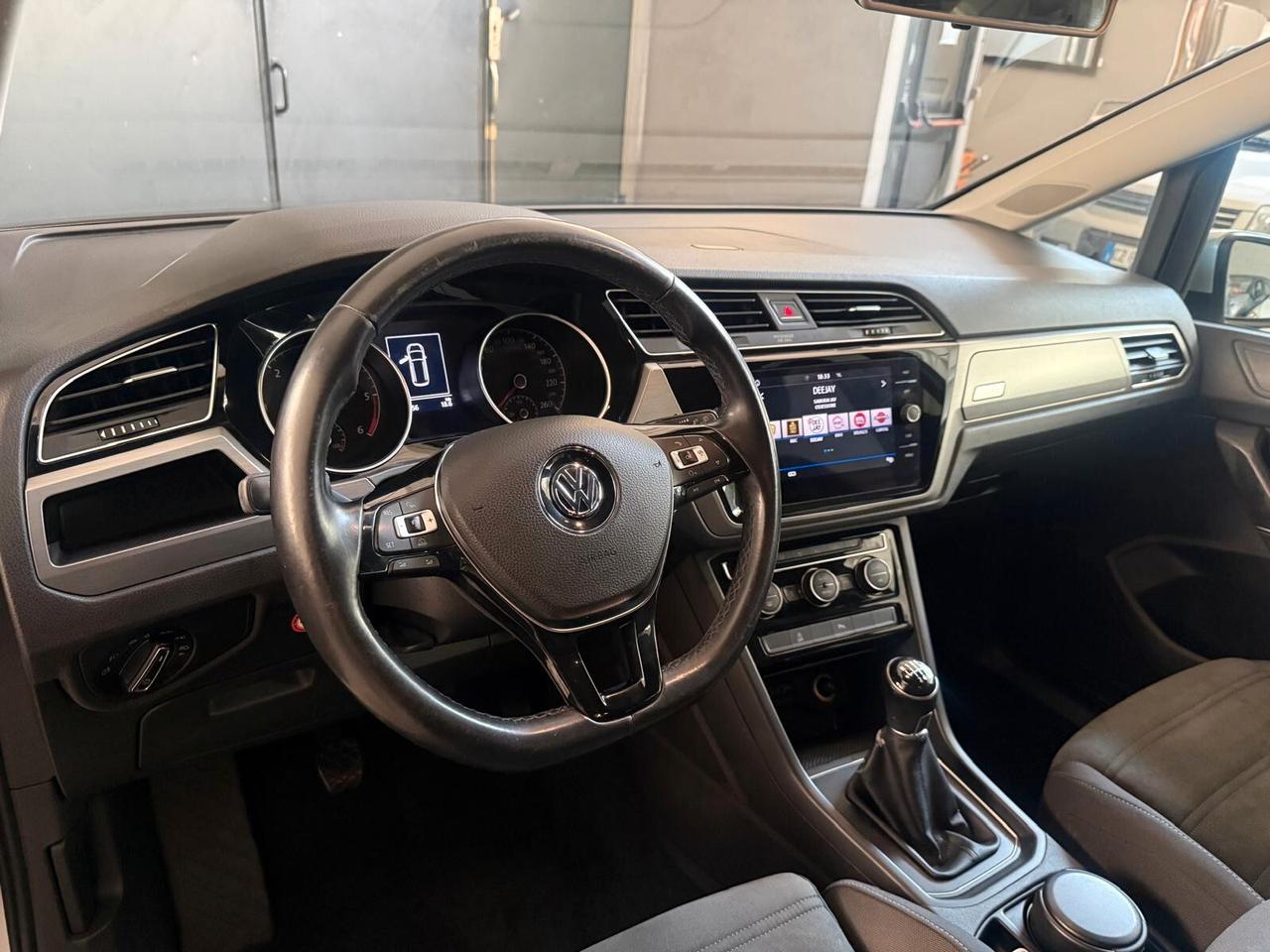 Volkswagen TOURAN1.6 TDI Executive Technology