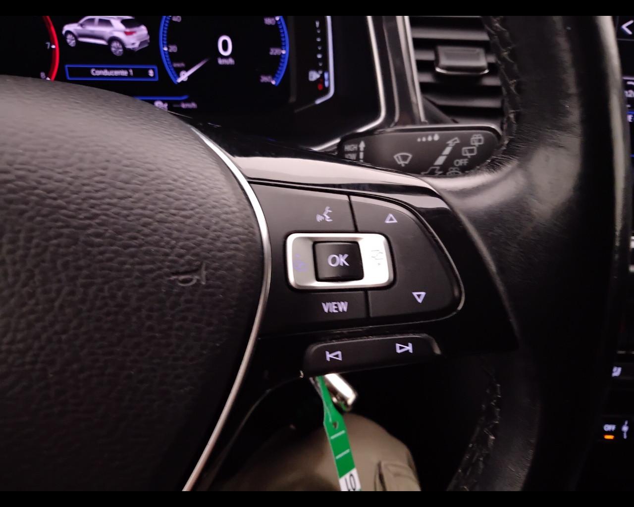 VOLKSWAGEN T-Roc I 2017 - T-Roc 1.0 tsi Advanced