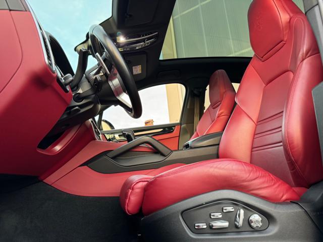 PORSCHE Cayenne GT PACK SERVICE PORSCHE IVA ESPOSTA MY 2021