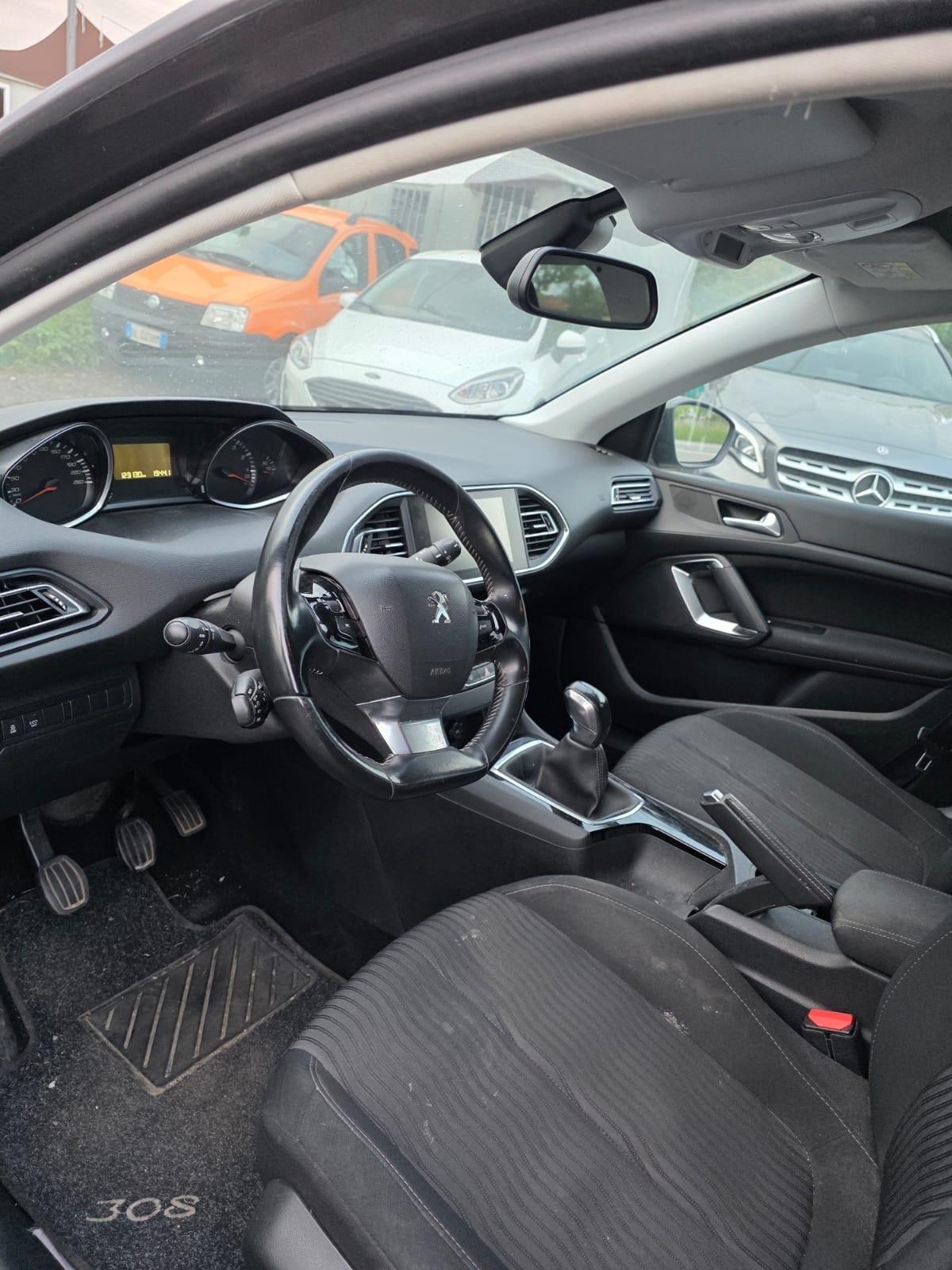 Peugeot 308 PureTech Turbo 110 S&S SW Active