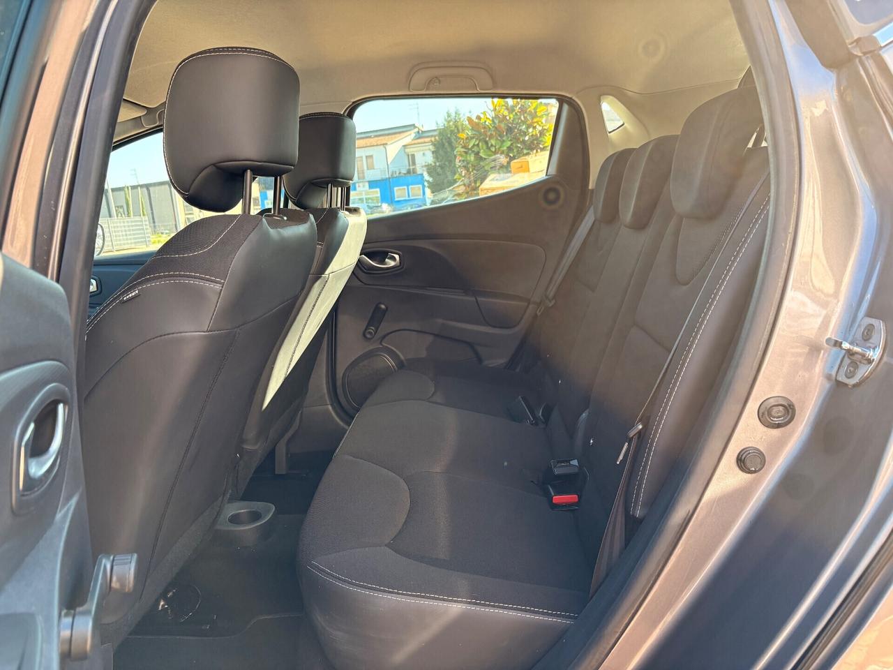 Renault Clio dCi 8V 75 CV Start&Stop 5 porte Energy Duel