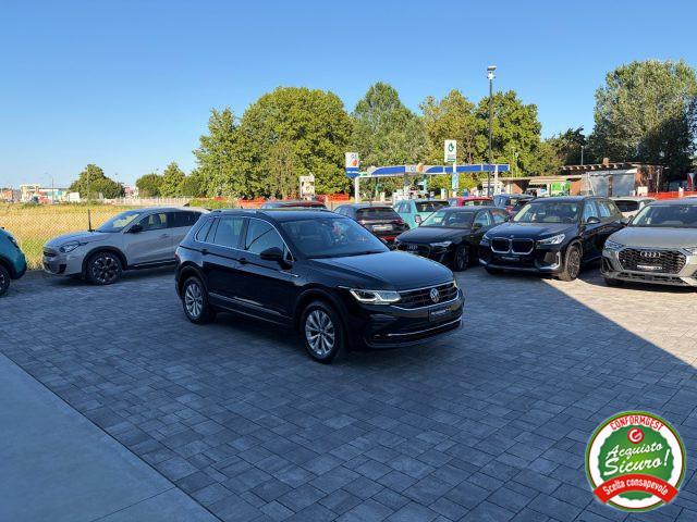VOLKSWAGEN Tiguan 2.0 TDI 150 CV DSG . GANCIO TRAINO