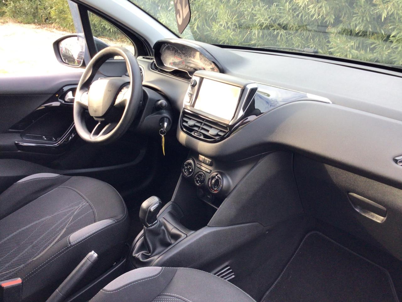 Peugeot 208 1.4 HDi 68 CV 5 porte Active