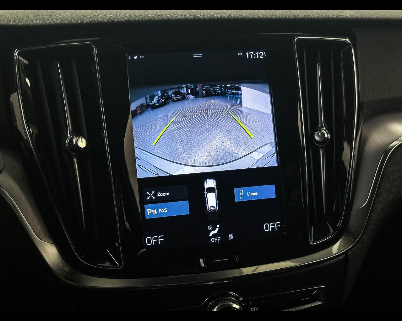 VOLVO V60 B4 (d) Geartronic Momentum Business