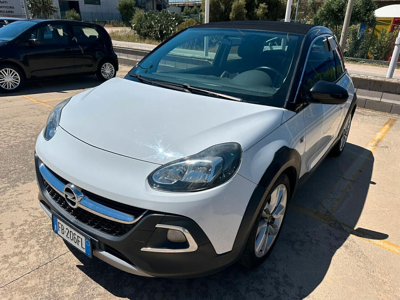 Opel Adam Rocks 1.2 70 CV Air