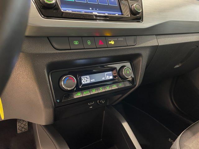 SKODA Fabia 1.0 TSI Twin Color Camera Bluetooth App Connect