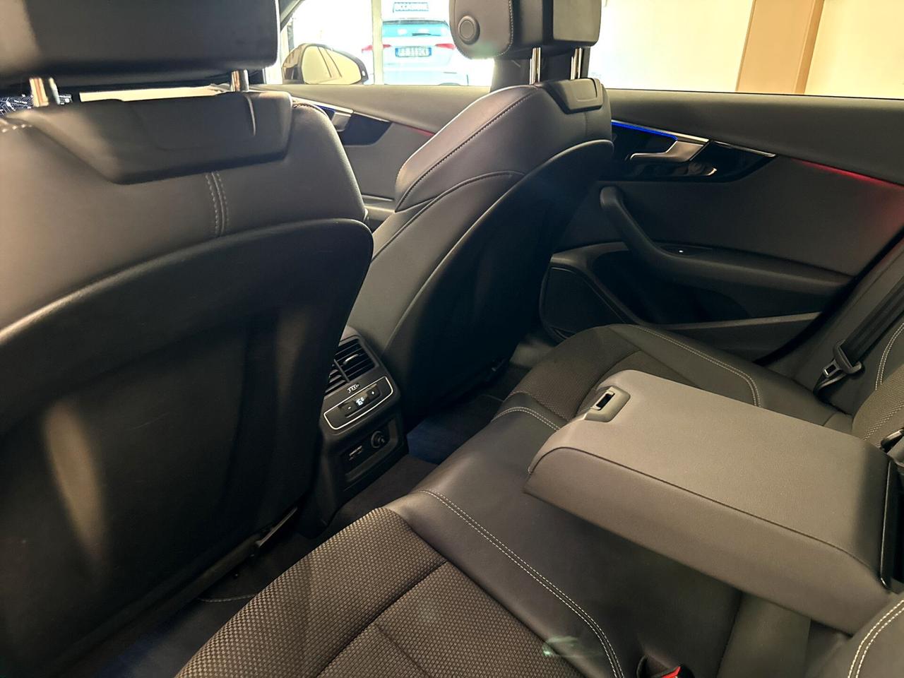 Audi A4 40 TDI quattro S tronic line edition