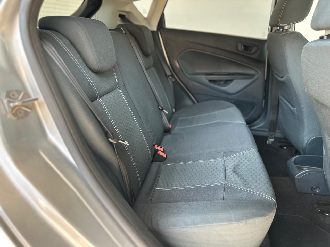 Ford Fiesta 1.4 TDCi 5p. Titanium