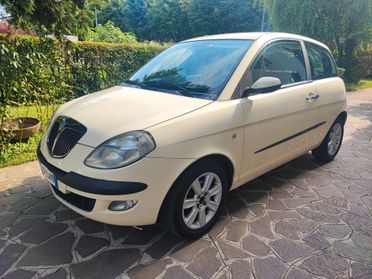 Lancia Ypsilon 1.3 Mjt neopatentati platino